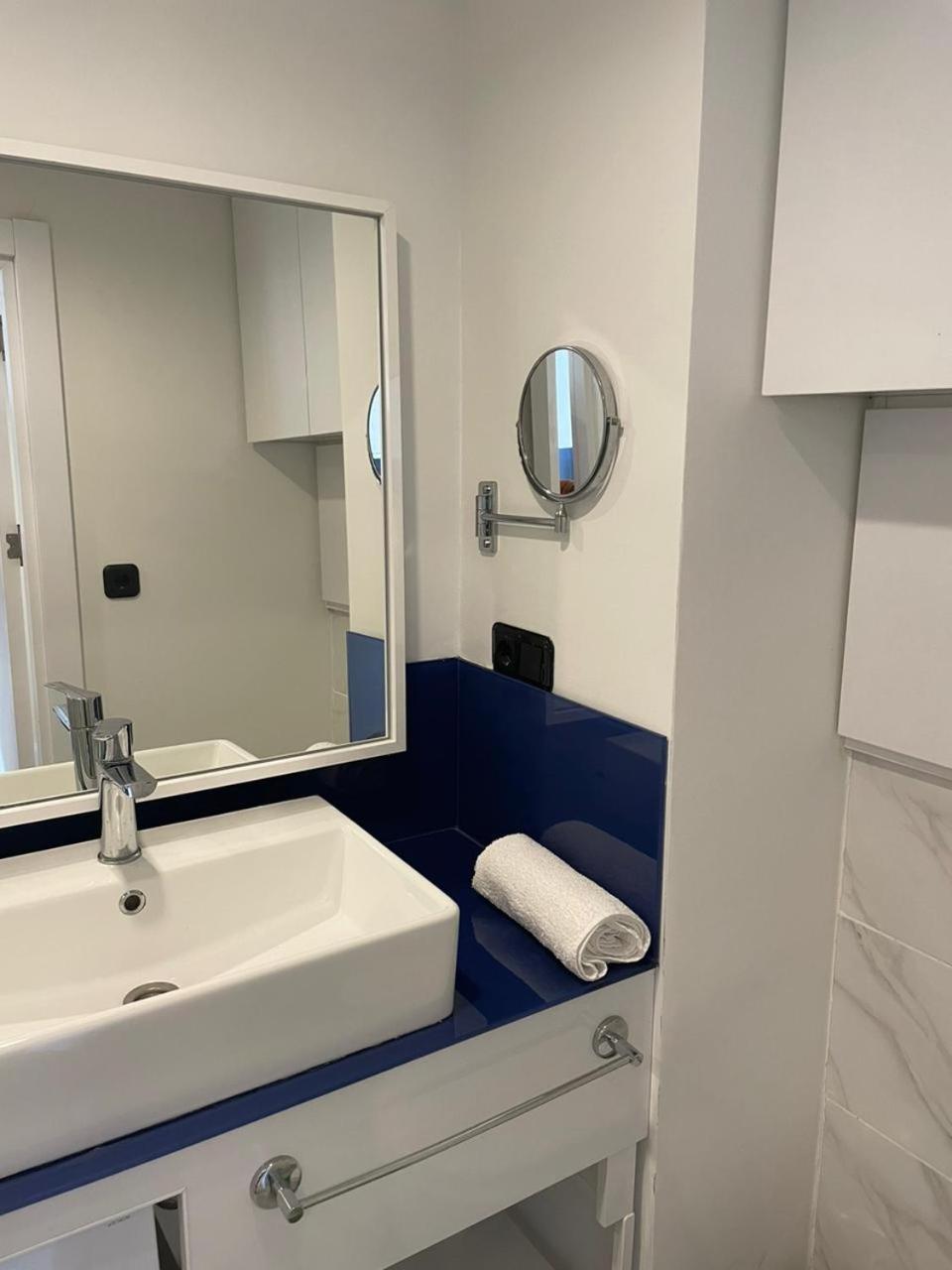 Orbi Сiti Sunshine Apartments Батуми Экстерьер фото